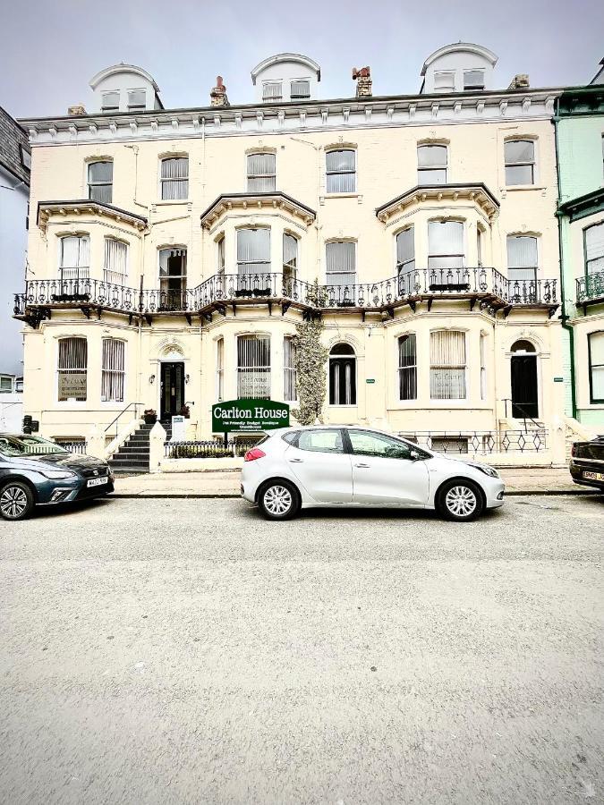 Guest house Carlton House